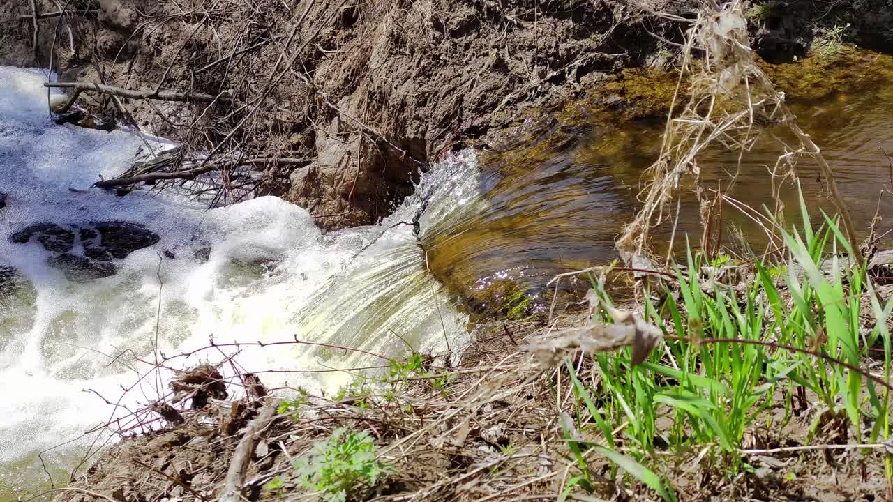 外面洪水泛滥视频素材