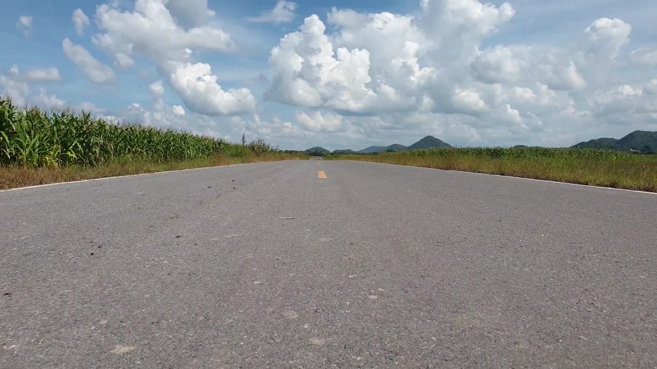 乡村沥青路视频素材