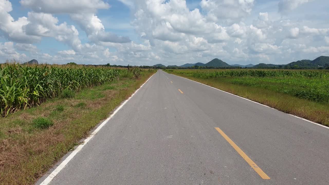 乡村沥青路视频素材