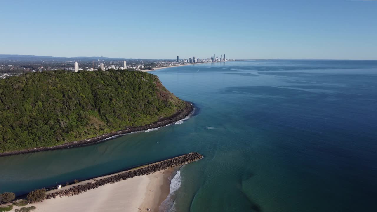 伯利岬和Tallebudgera Creek，伯利岬，黄金海岸，昆士兰州，澳大利亚视频素材