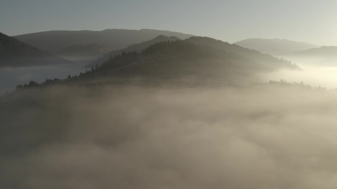 晨雾，山林晨曦视频素材