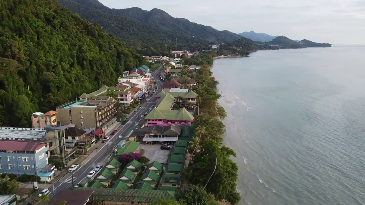 泰国Koh Chang的海景鸟瞰图视频素材