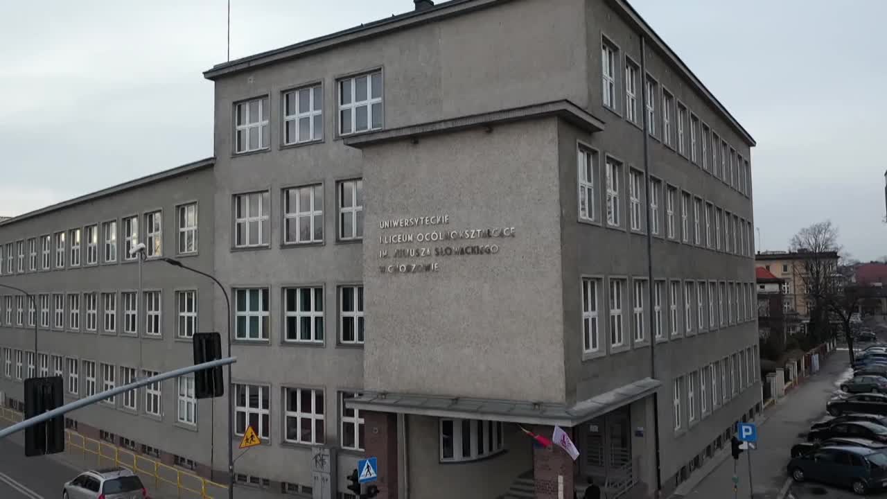 Chorzow中学学术综合体视频素材