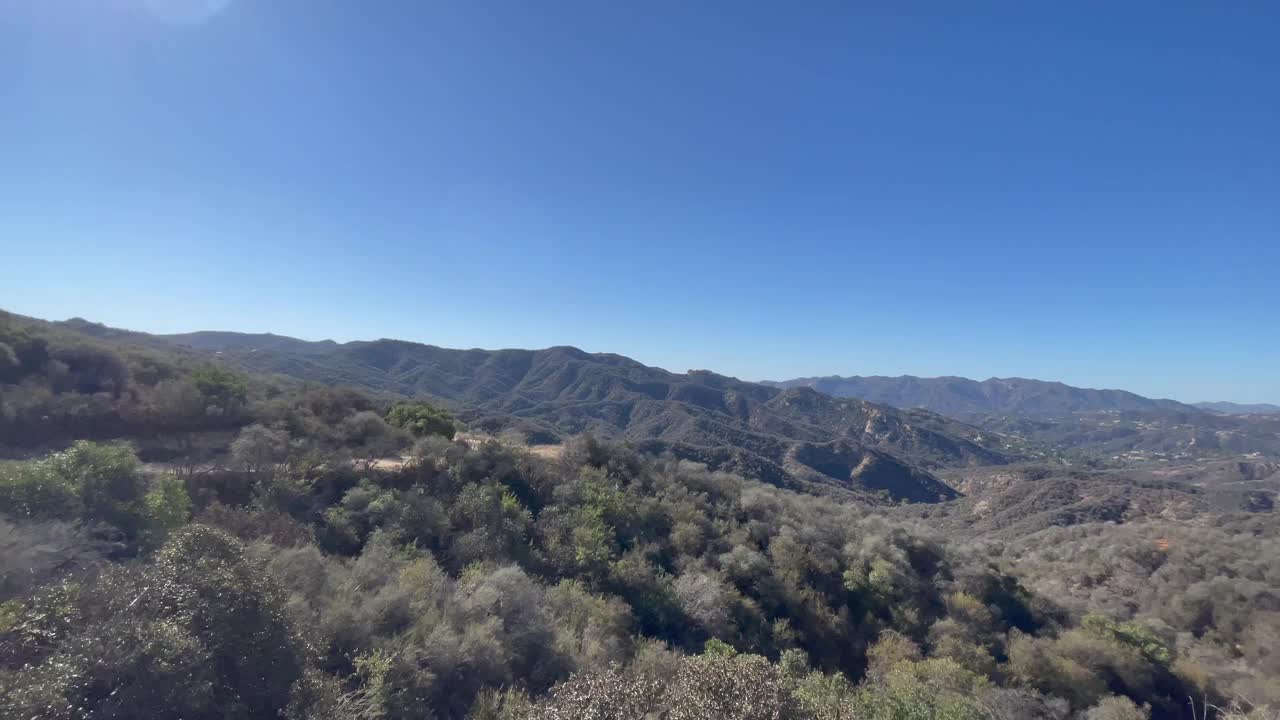 风景穆赫兰门户部分步道，洛杉矶，加利福尼亚视频素材