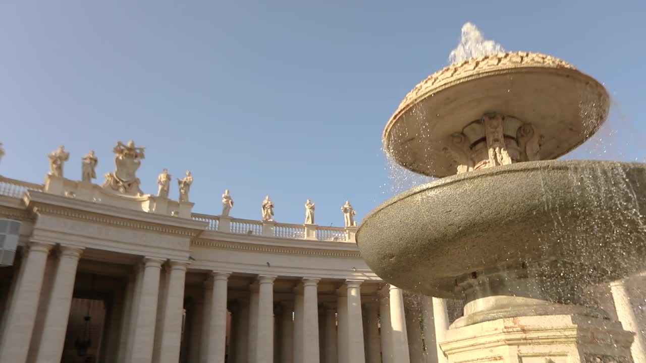 Fontana del Maderno，位于意大利罗马梵蒂冈市中心。视频素材