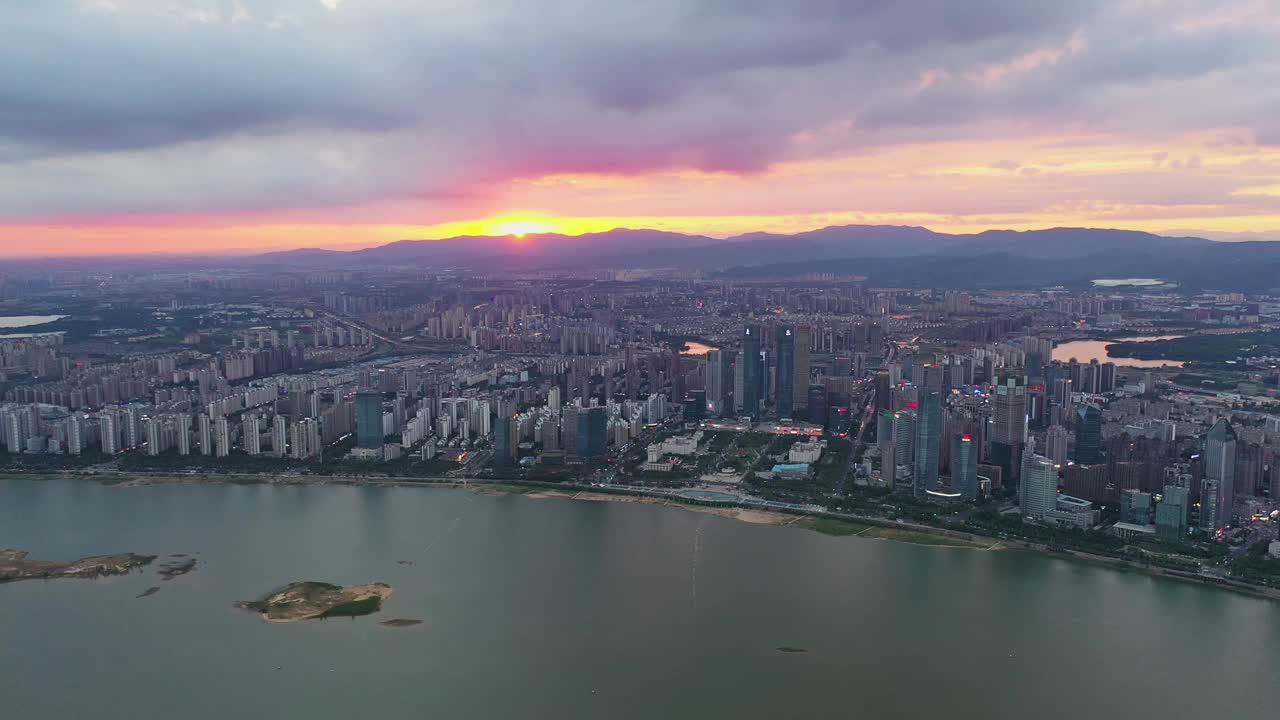 城市建筑风景鸟瞰图视频素材