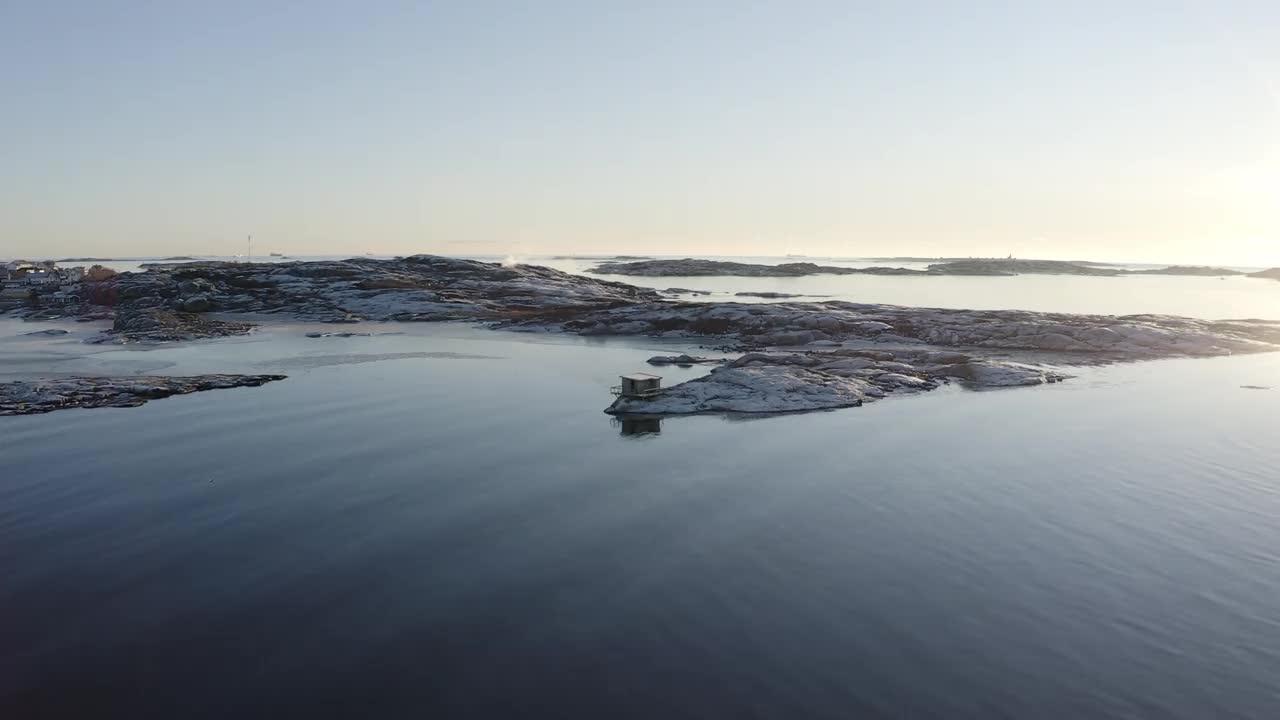 无人机拍摄的瑞典哥德堡群岛风景。视频素材