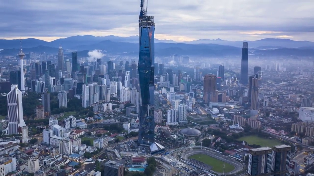 无人机拍摄的吉隆坡城市天际线视频素材