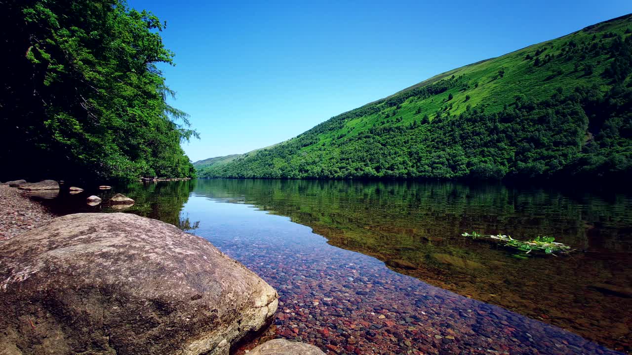 Loch Lochy - Caledonian运河，苏格兰高地，英国视频素材