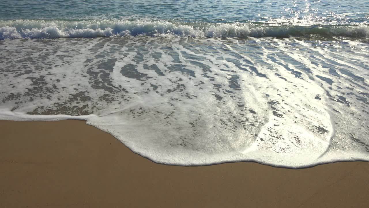 美丽的海滩和海浪视频素材