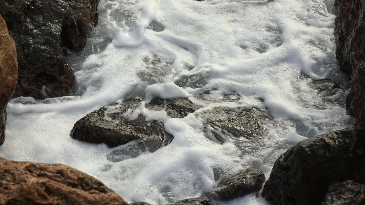 美丽的海滩和海浪视频素材