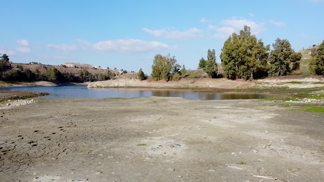 水库大坝的航拍视频素材