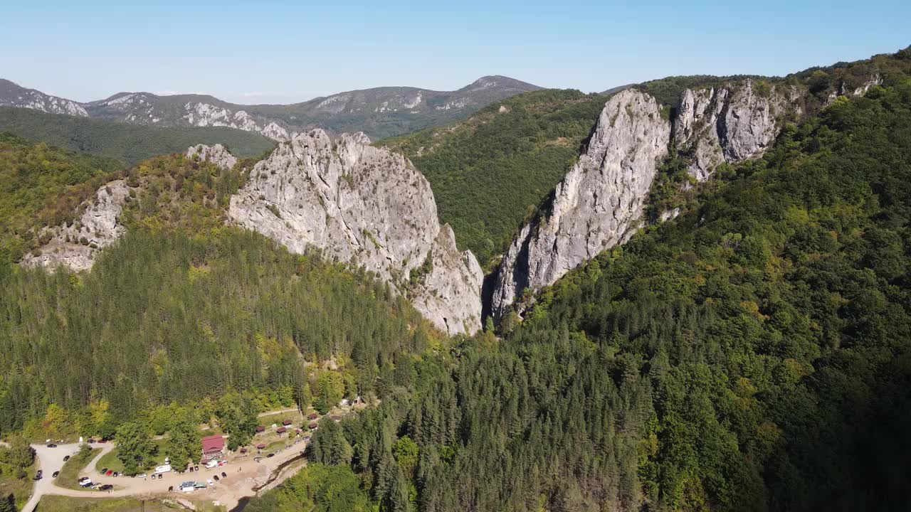 保加利亚Tran镇附近的Erma河峡谷视频素材