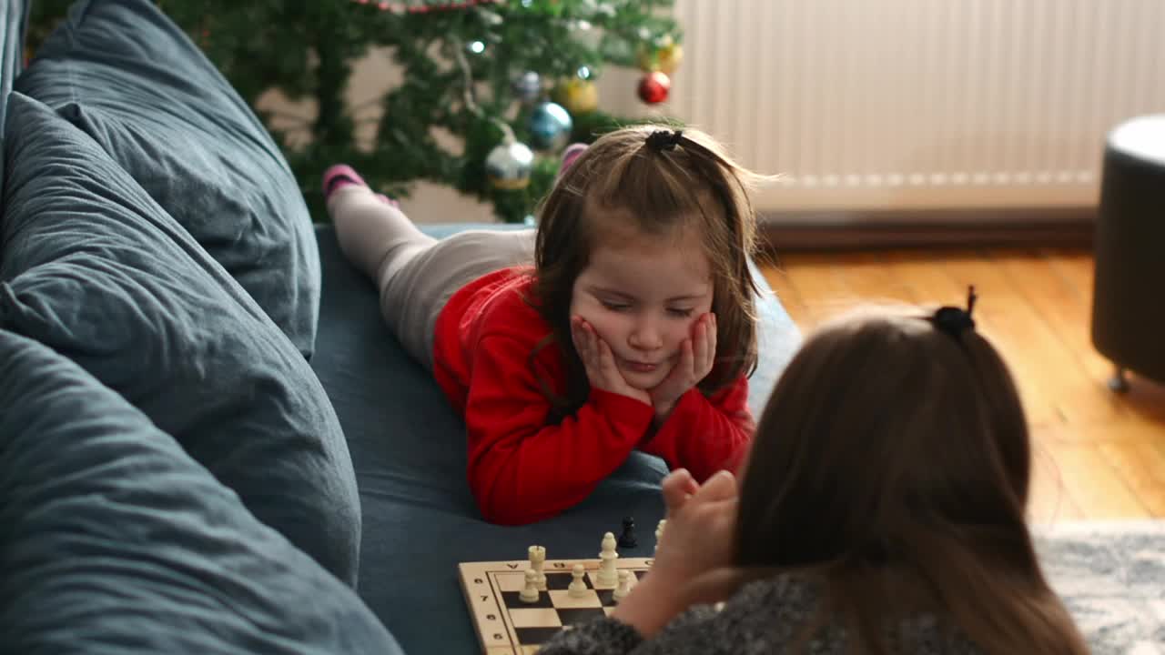 孩子们下棋视频素材