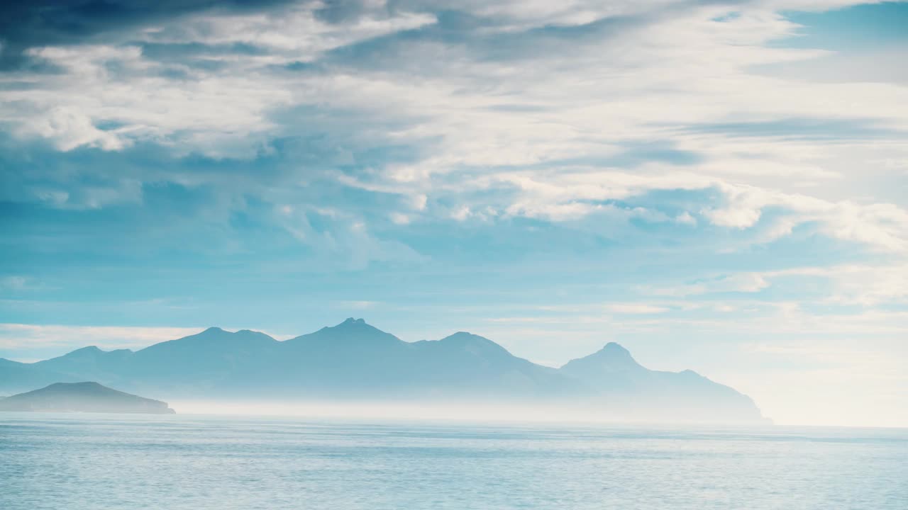 西班牙马扎龙湾的海岸景观视频素材