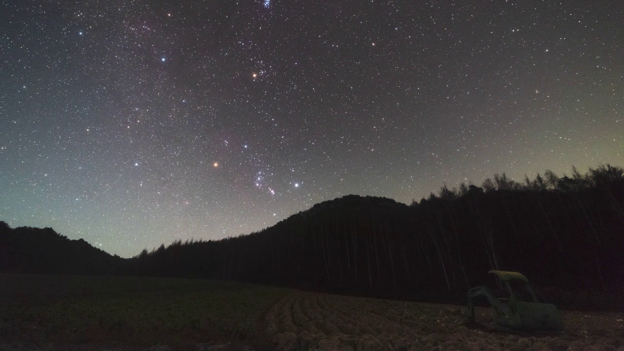 夜空中的星星/韩国江原道仁济郡视频素材