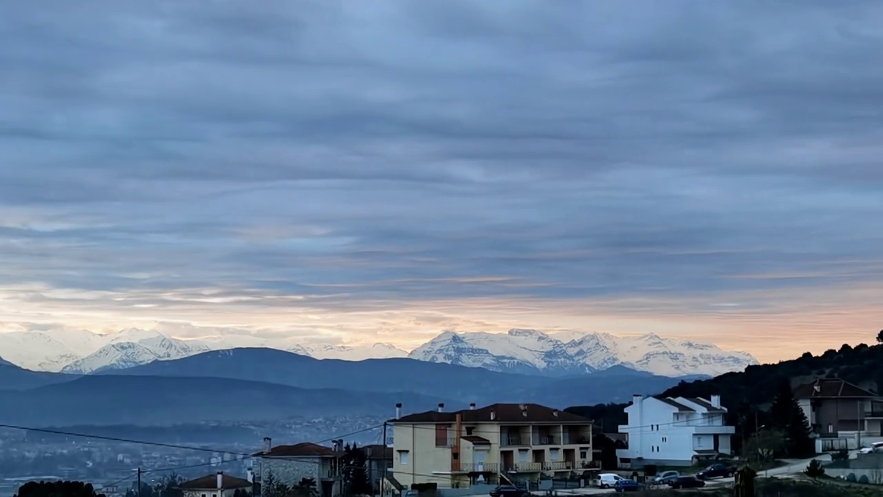 日出山早晨约阿尼娜希腊夏天视频素材