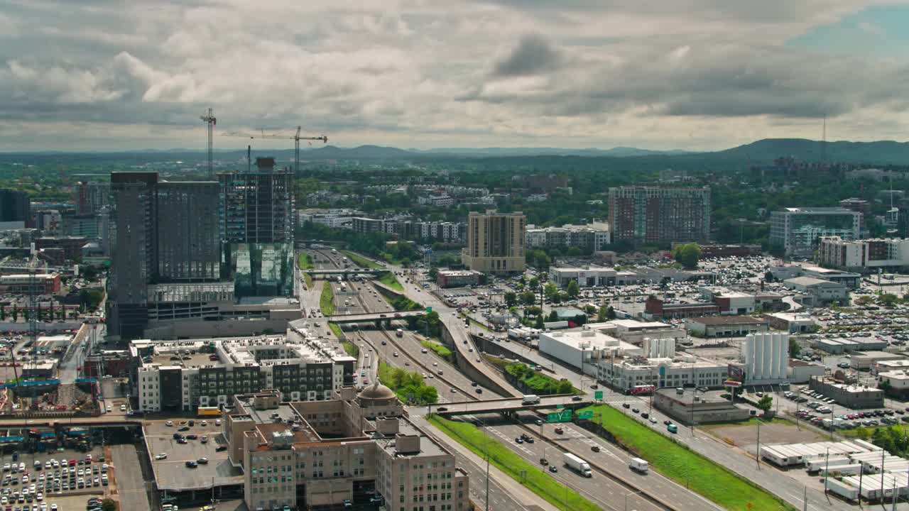 纳什维尔市中心的高速公路，TN -天线视频素材