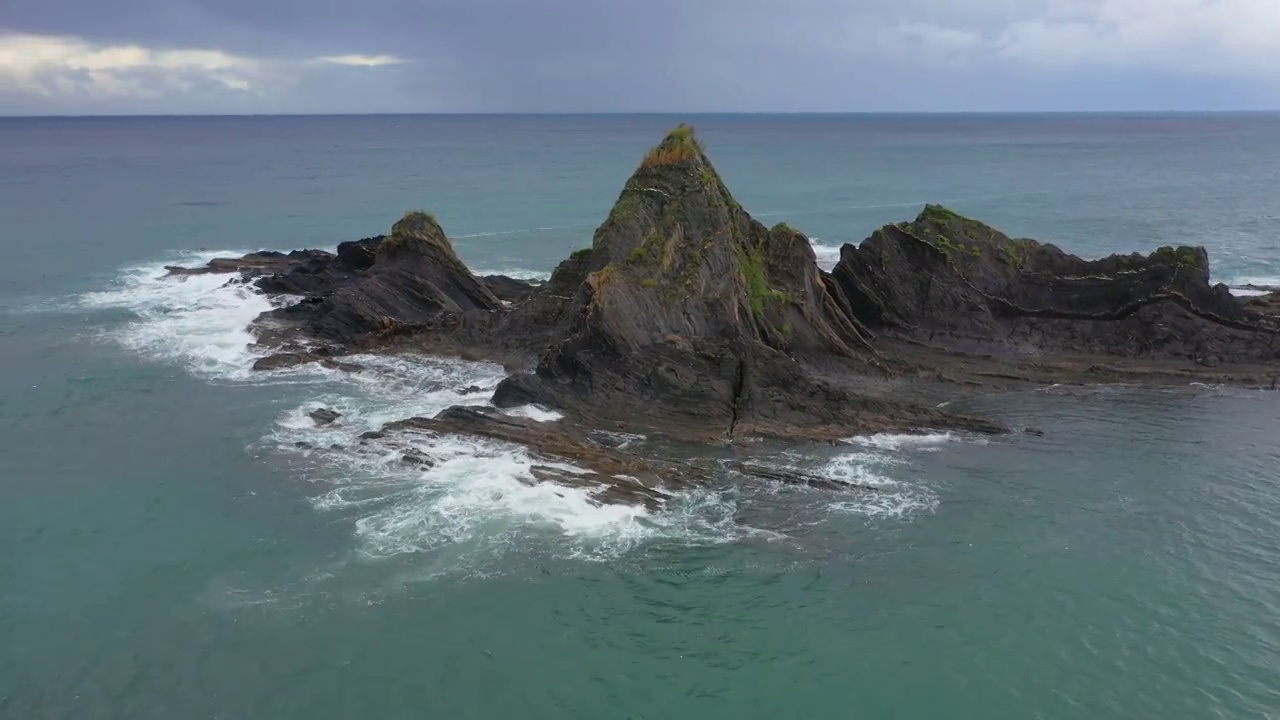 Playa Saturraran，西班牙巴斯克地区视频素材