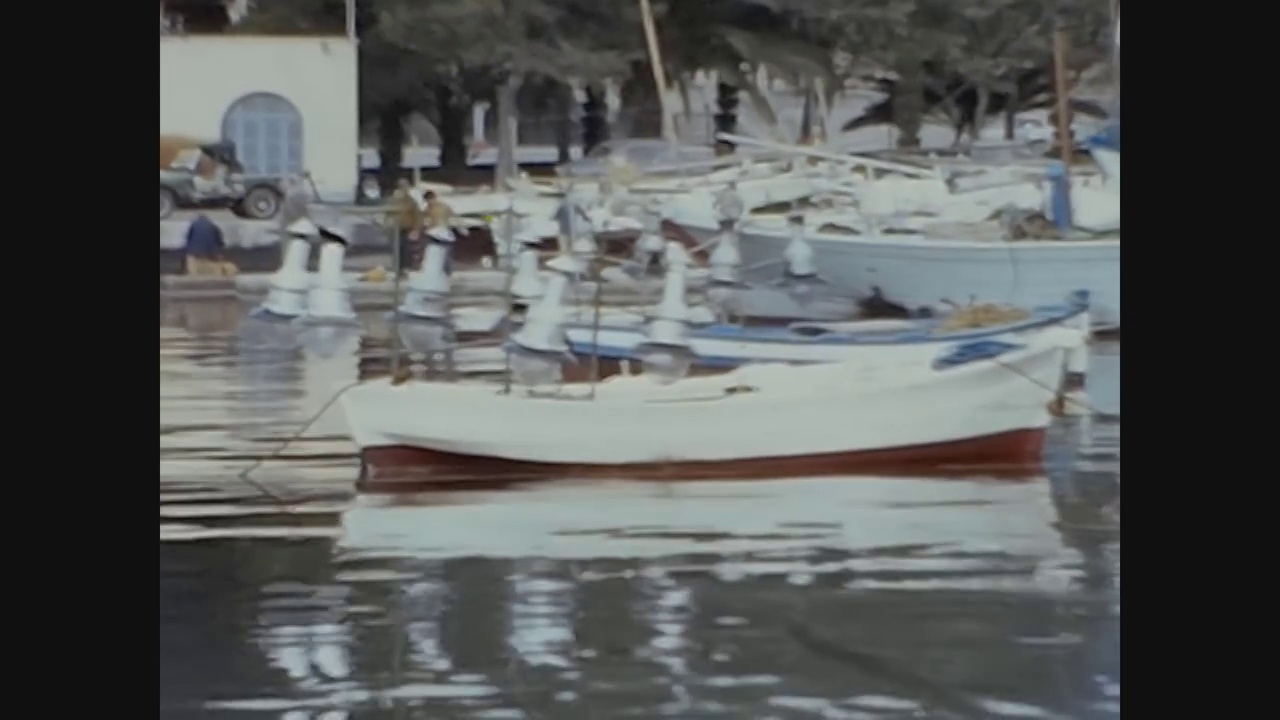 西班牙1968年，马略卡岛帕尔马港在60年代的景象视频素材