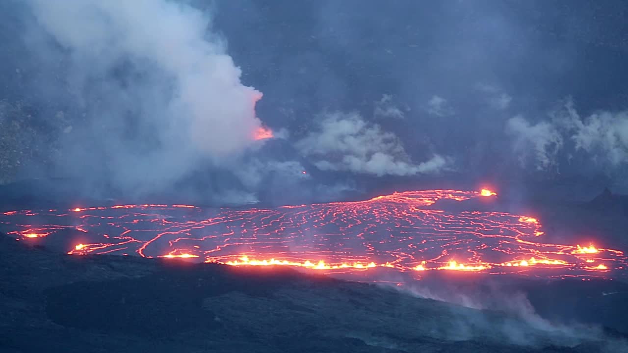 熔岩从夏威夷的基拉韦厄火山喷发视频下载