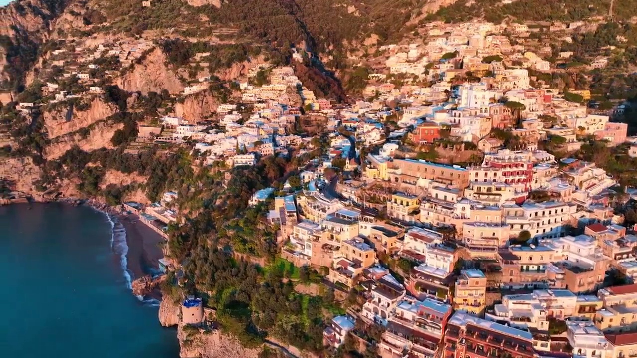 波西塔诺，意大利阿马尔菲海岸的旅游胜地。视频素材