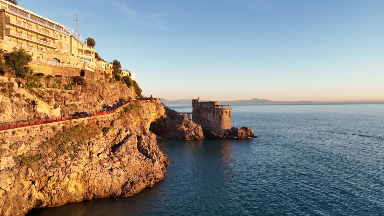 马奥里，意大利阿马尔菲海岸的旅游胜地。视频素材