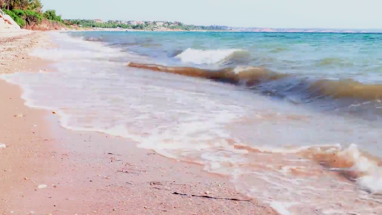 美丽的沙滩，碧绿的海水。希腊。惊人的背景。视频素材