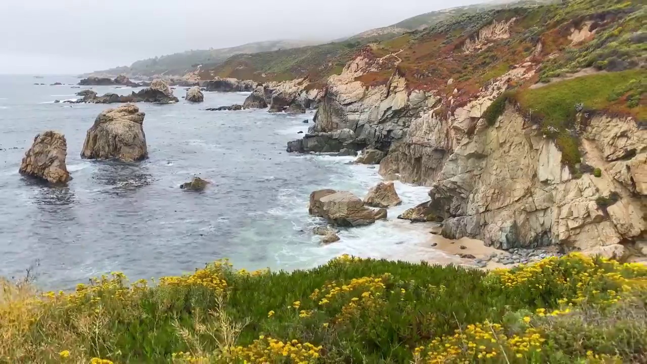 美丽崎岖的加州大苏尔海岸线视频素材