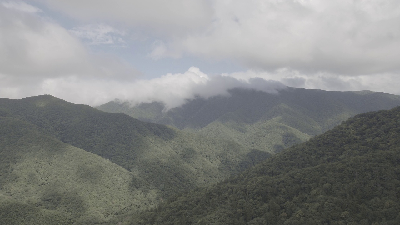 ▽五台山=韩国江原道洪川郡内埃郡云海风光视频素材