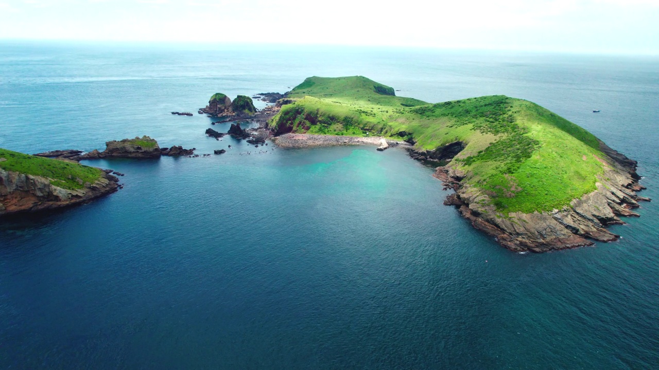 韩国济州岛杭庆郡的Chagwido岛的夏日美景视频素材