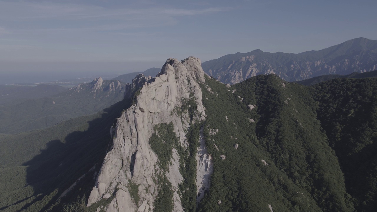 雪岳山-蔚山的风景/束草市，江原道，韩国视频素材