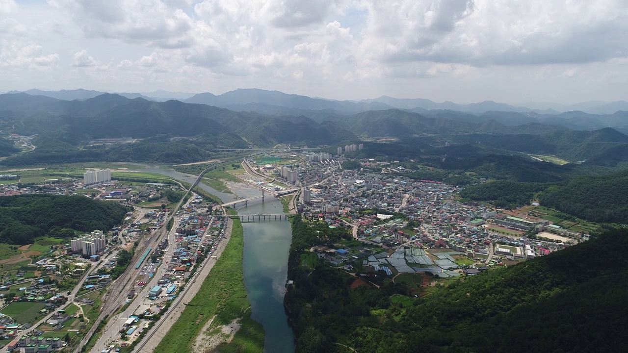 韩国江原道宁越郡东江附近的市中心风景视频素材