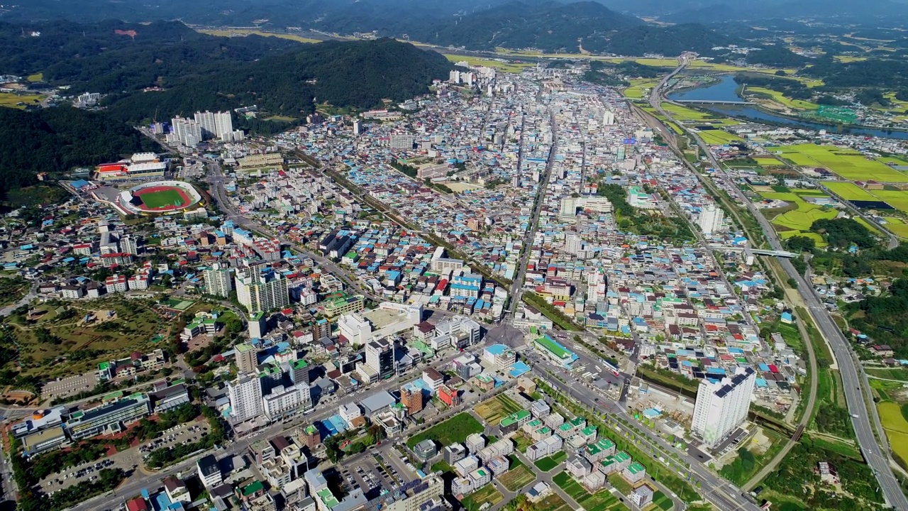 市中心风景/闻庆市，庆尚北道，韩国视频素材