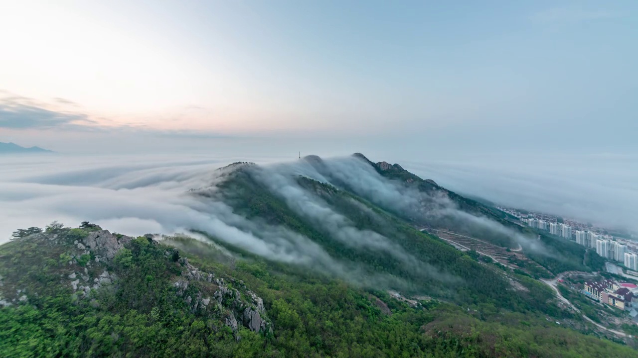 4K分辨率延时。山顶上的云海视频素材