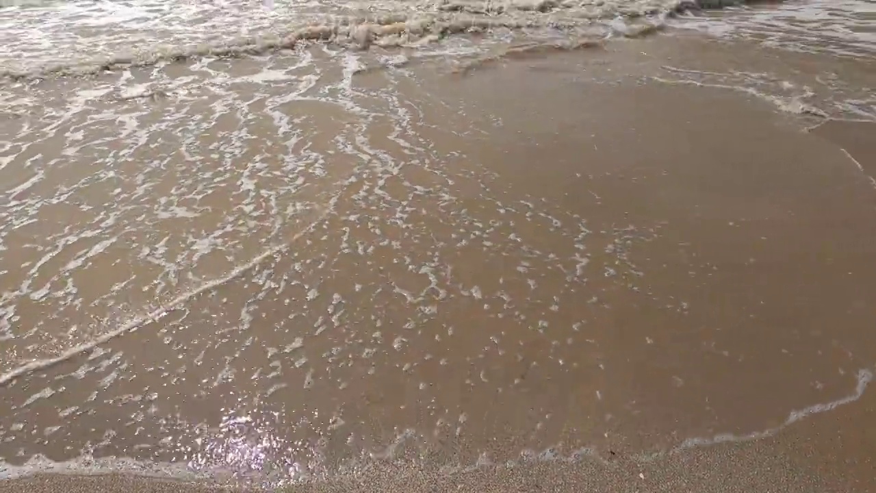 夏天的海边有海浪视频素材