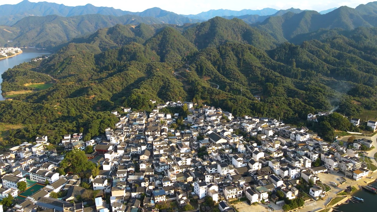 航拍惠州新安江畔田园风光视频素材