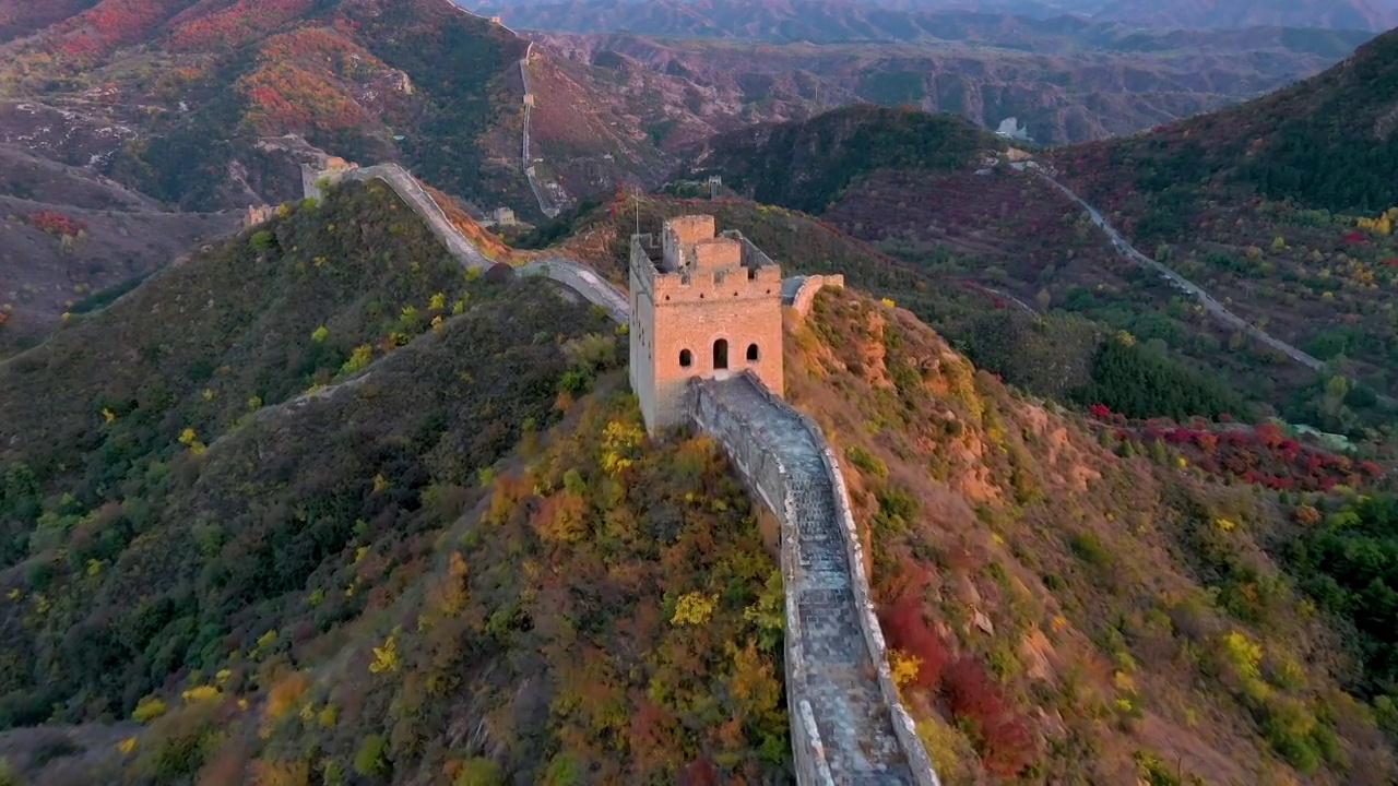 中国长城的秋景视频素材