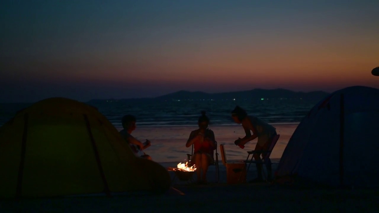 夜晚海滩瞬间视频素材