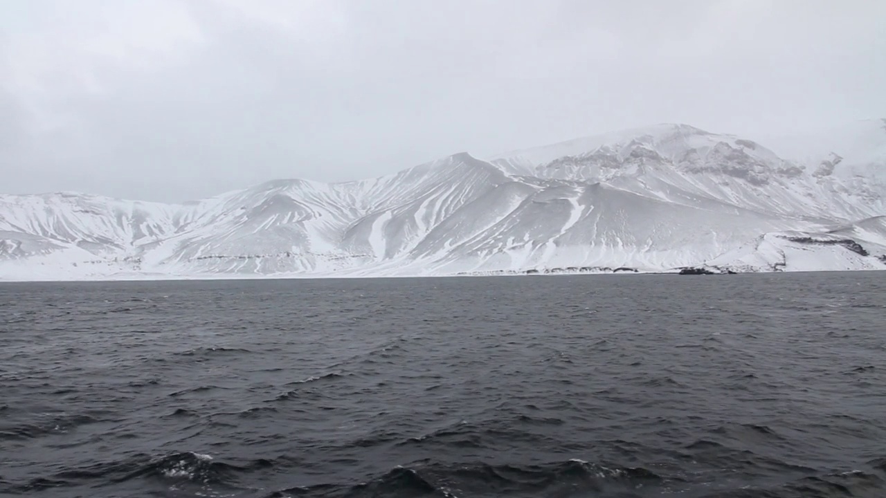 南极洲景观山脉和雪视频素材