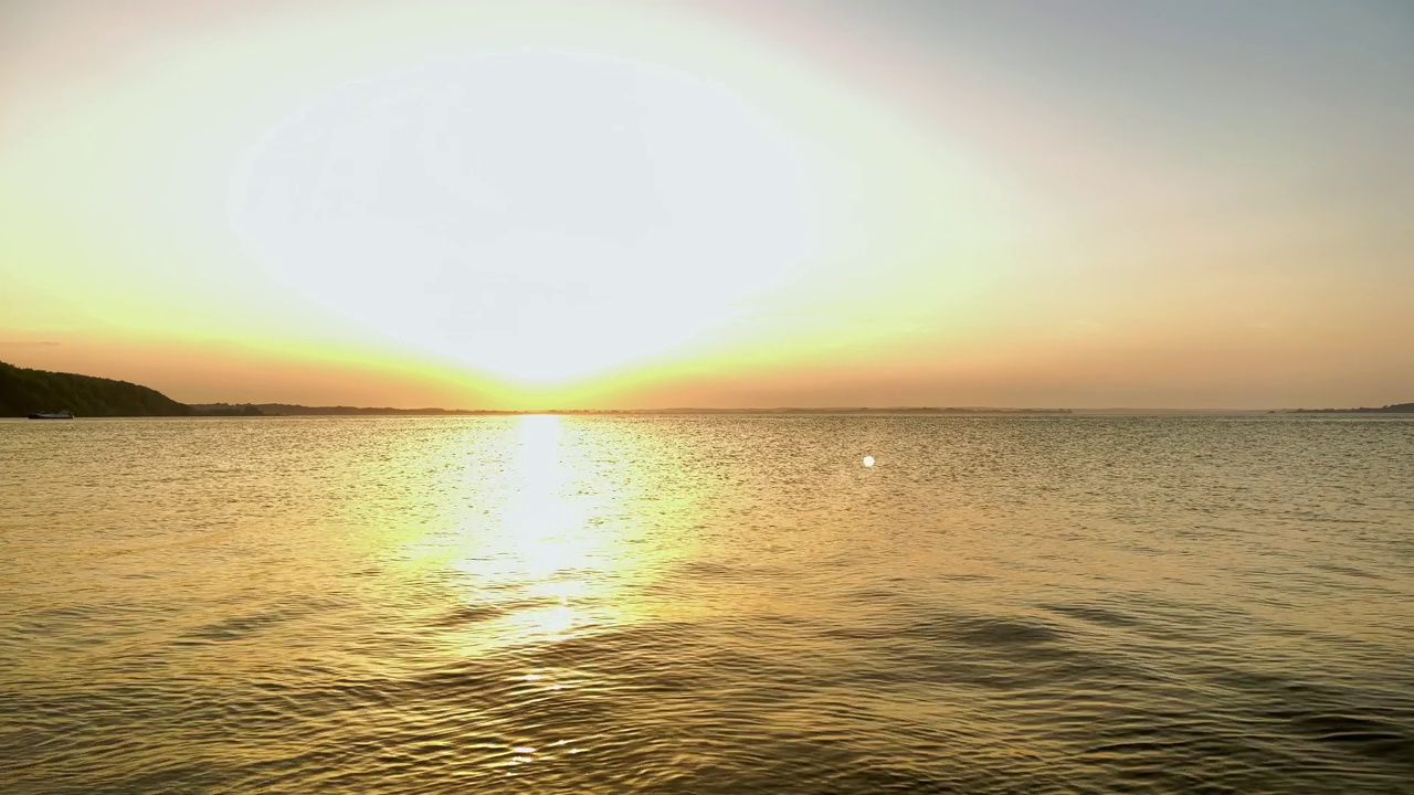 夏天的海上日落视频素材