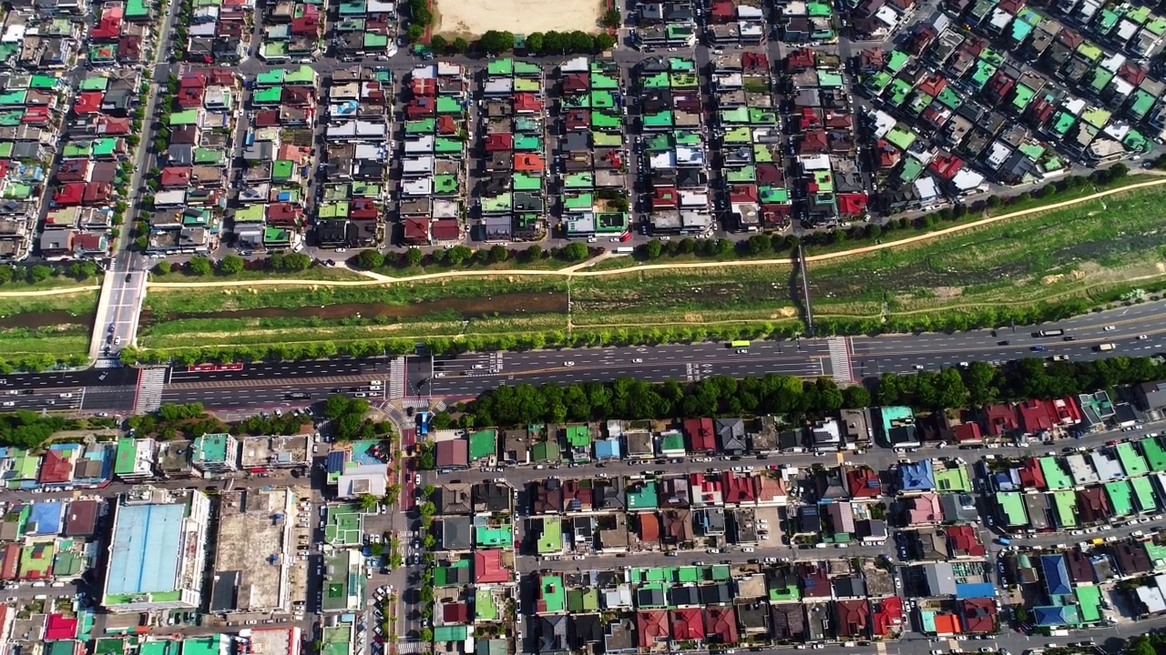 昌原川河和市中心住宅区/昌原市，庆南道，韩国视频素材