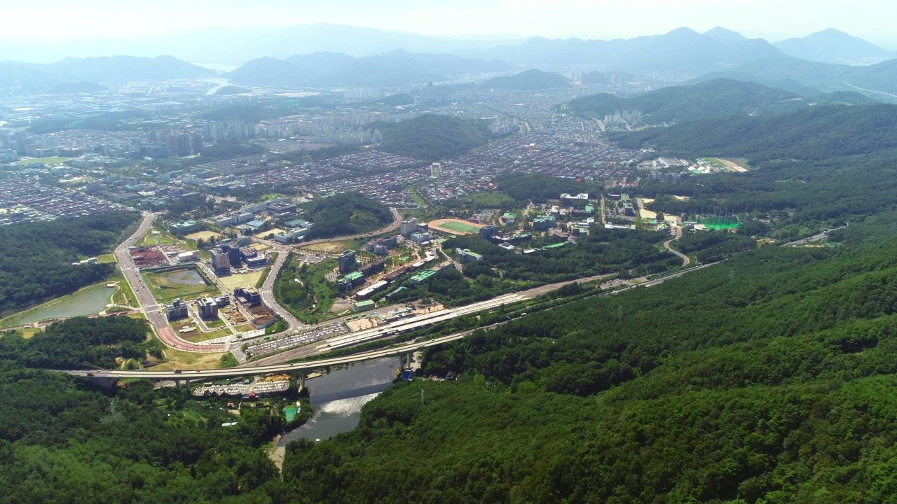 市中心风景/昌原市，庆南道，韩国视频素材