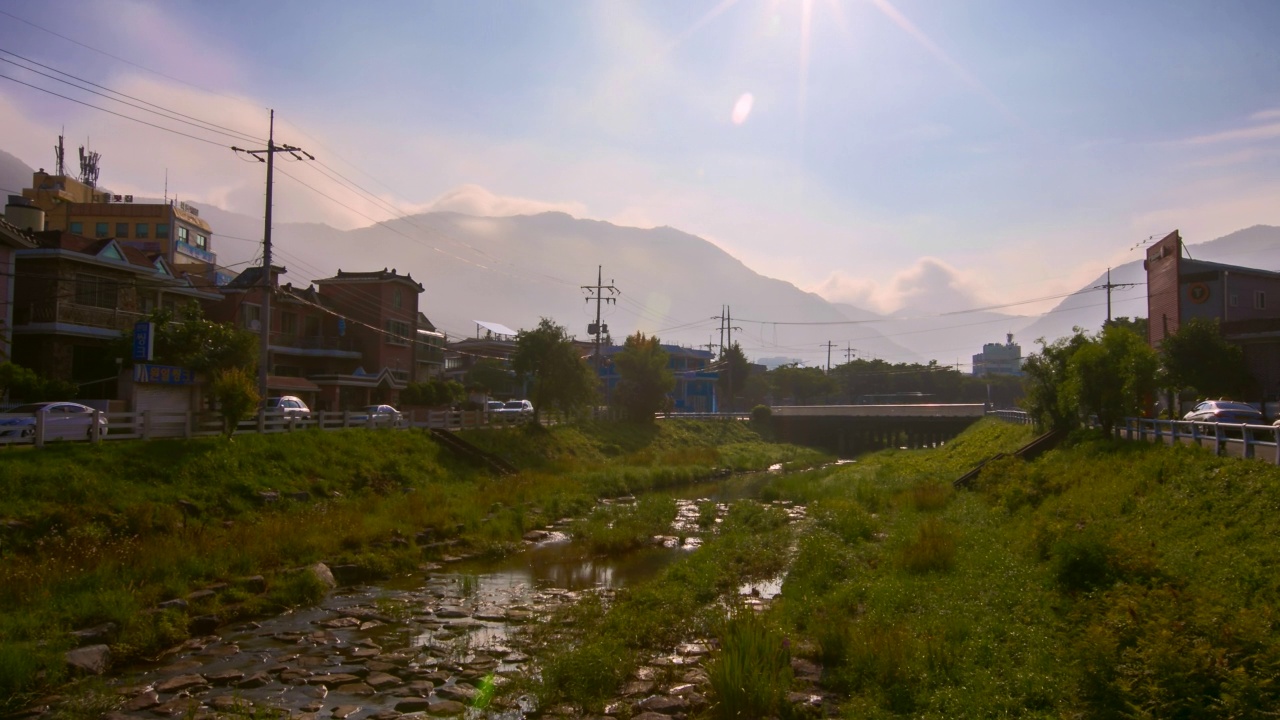 昌原川的日出/昌原市，庆南道，韩国视频素材