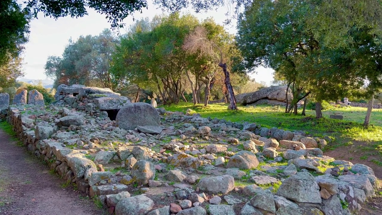 巨人之墓 Su Monte 'e S'Abe， Olbia - 撒丁岛视频下载