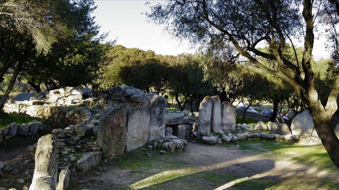 巨人之墓 Su Monte 'e S'Abe， Olbia - 撒丁岛视频素材