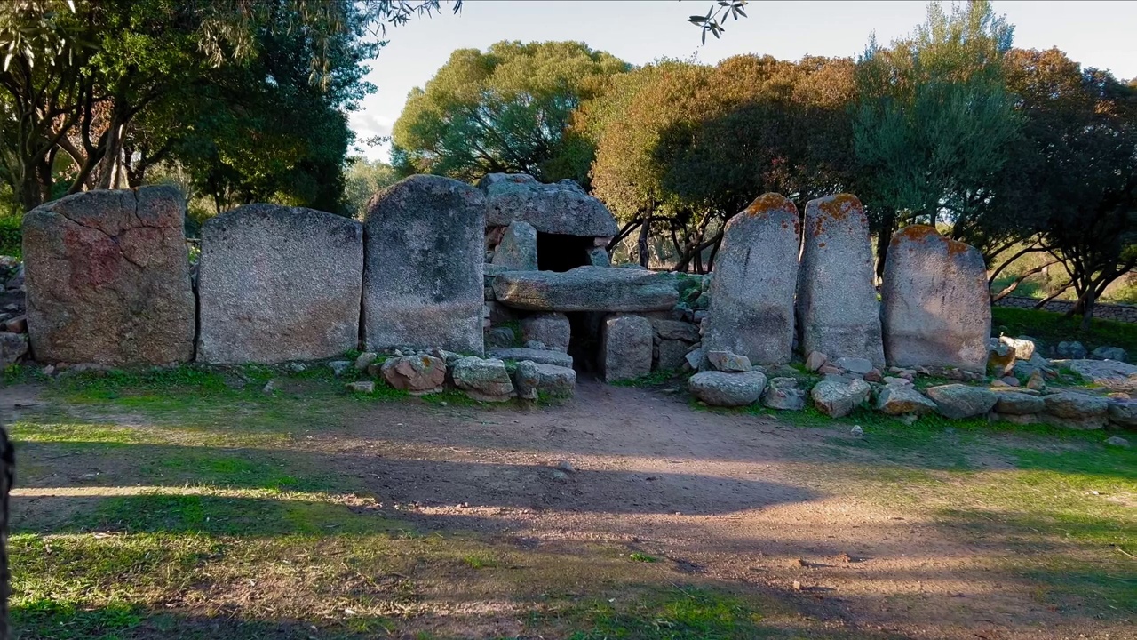 巨人之墓 Su Monte 'e S'Abe， Olbia - 撒丁岛视频素材