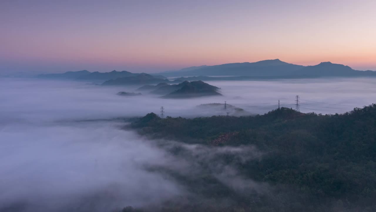 雾流。视频素材