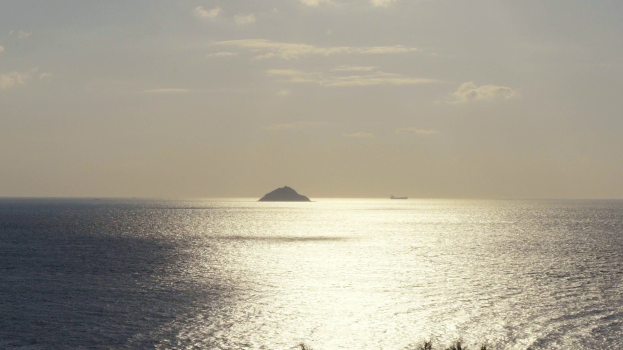 日落时的海景。视频素材