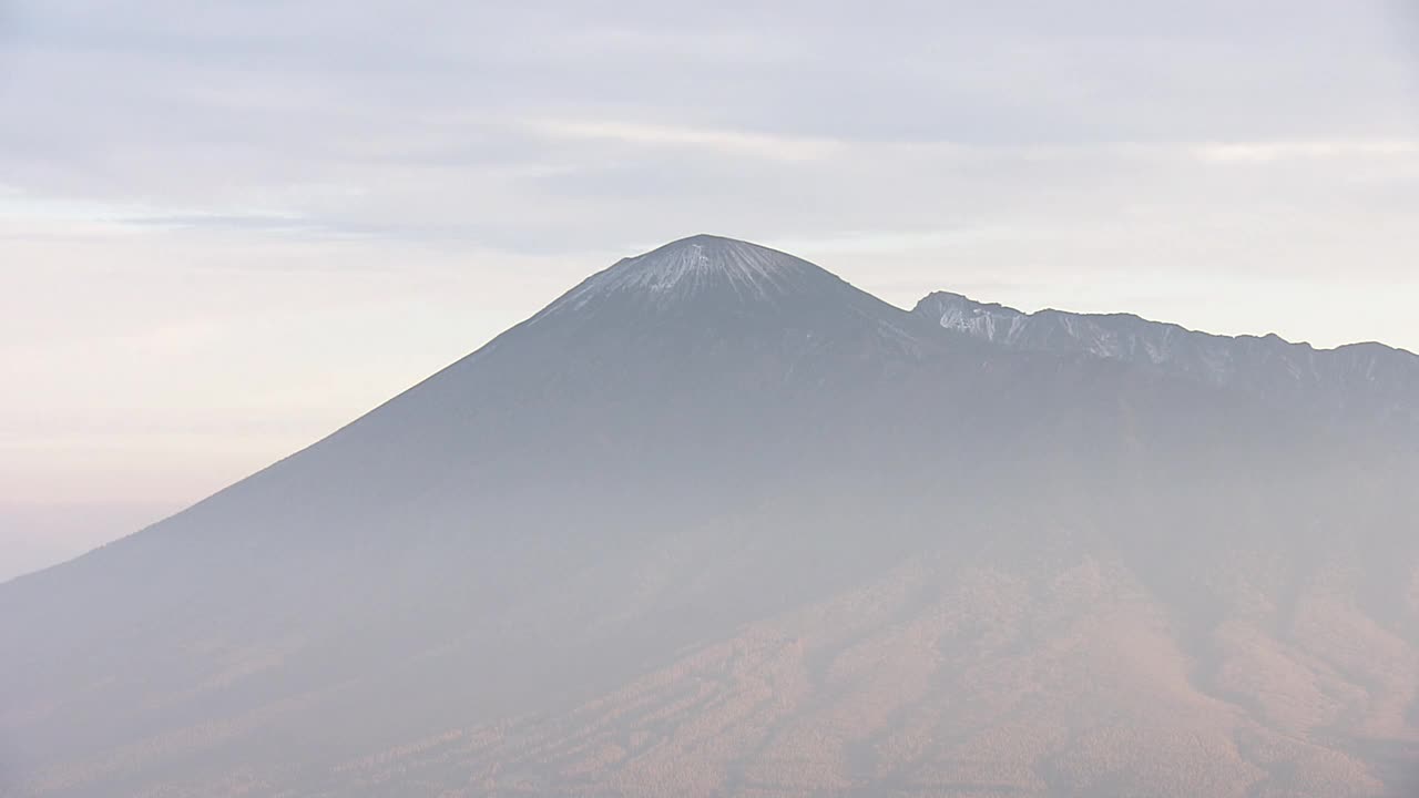 岩手山来自日本八赤门台市视频素材